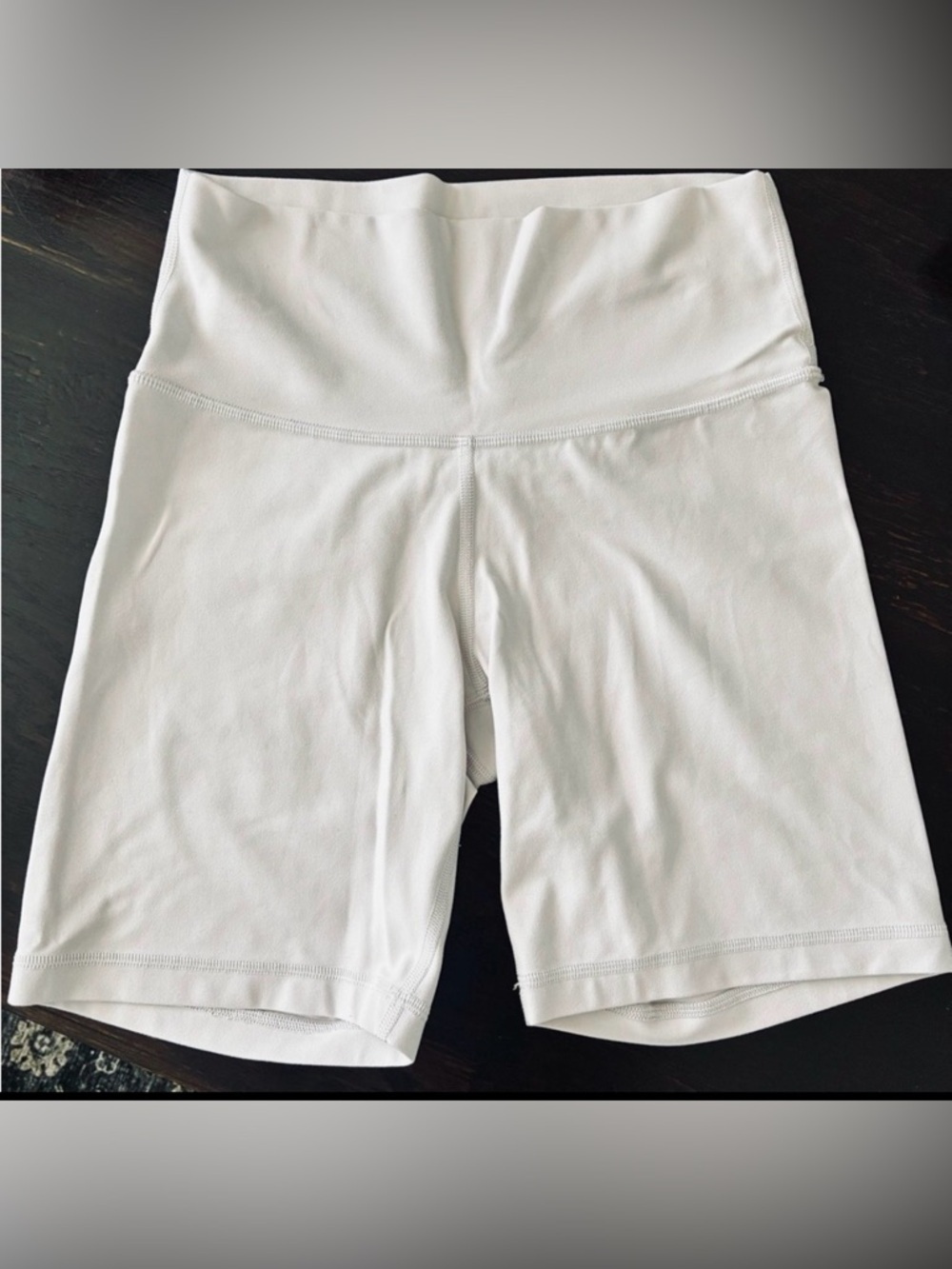 TNA by Aritzia Shorts | M | Pale Purple